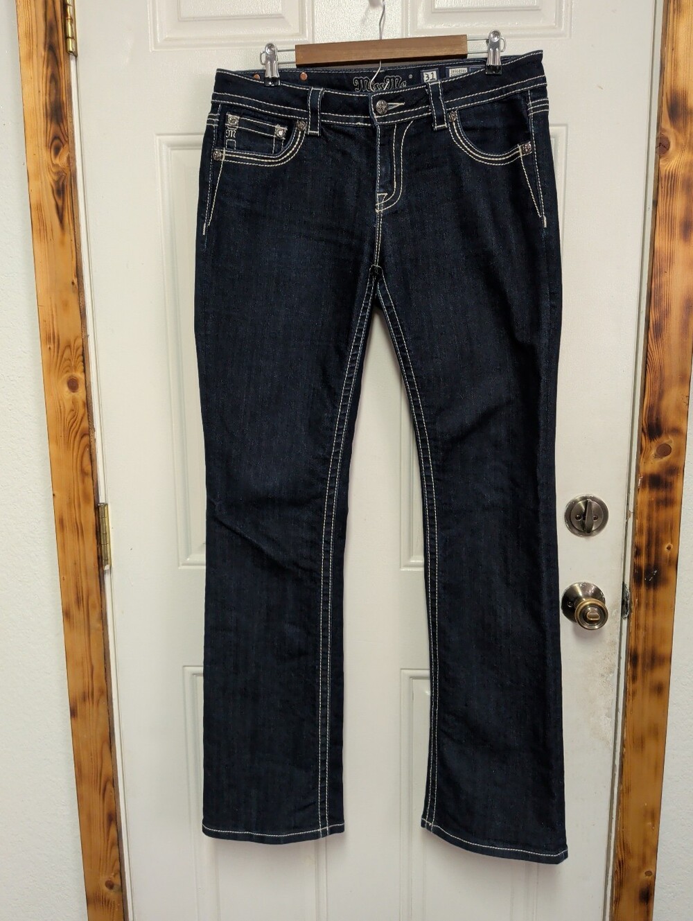 Miss Me Jeans Easy Boot Cut Womens 31 Embellished Sequin Pockets Dark Wash Denim
